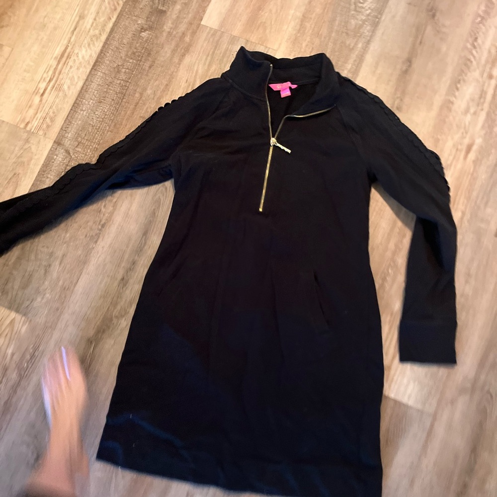 Lilly Pulitzer Black Zip dress with Gold Hardware